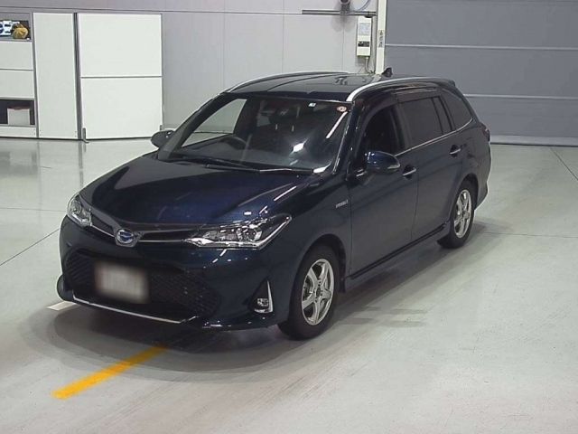 30034 Toyota Corolla fielder NKE165G 2019 г. (CAA Chubu)